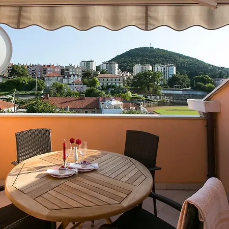 Miramare & Campara *