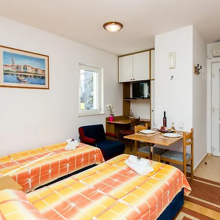 Miramare & Campara *